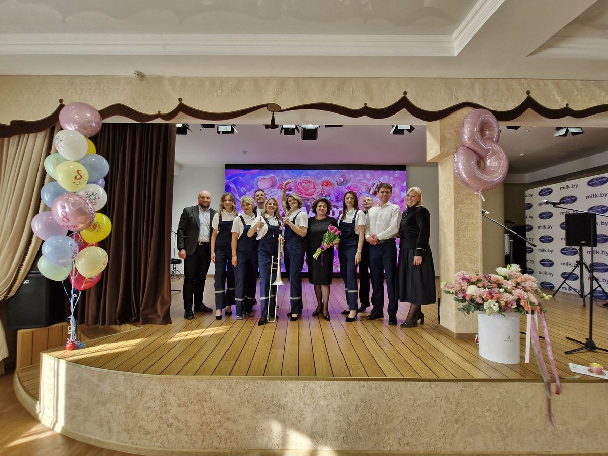 Праздничный концерт в честь 8 Марта