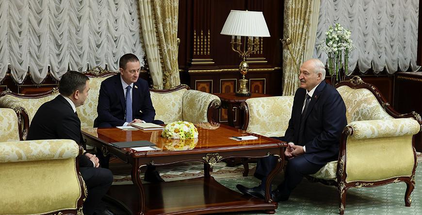 Александр Лукашенко: Беларусь рассчитывает на самое тесное сотрудничество с российским ПАО "Банк ПСБ"