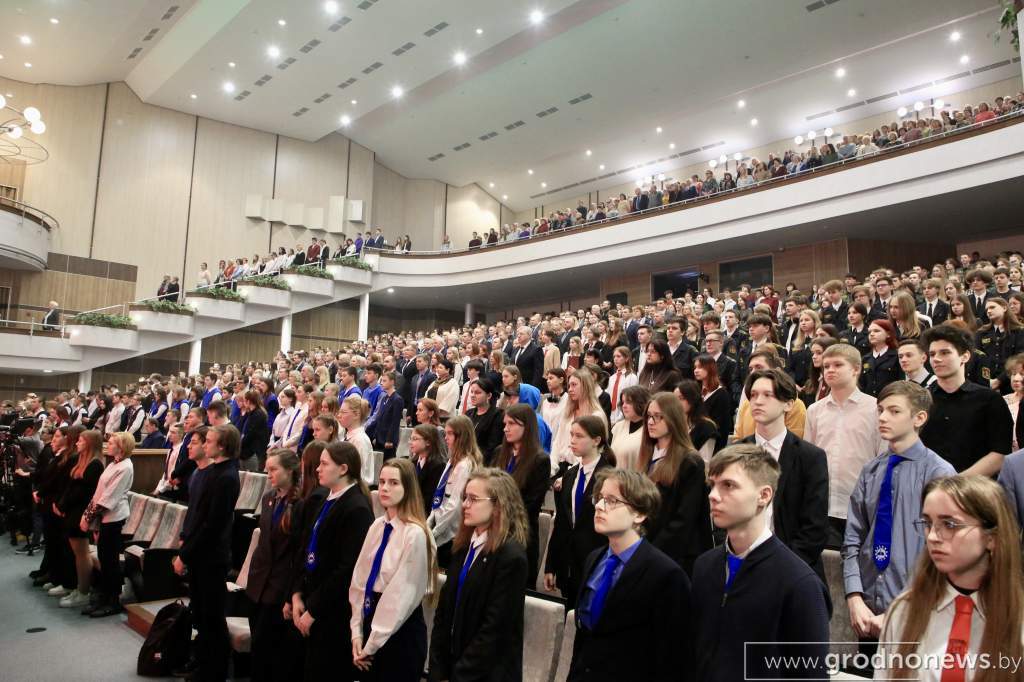 5d539d106e3fe26f5fa22776d8a59e4c.jpeg 5d539d106e3fe26f5fa22776d8a59e4c.jpeg